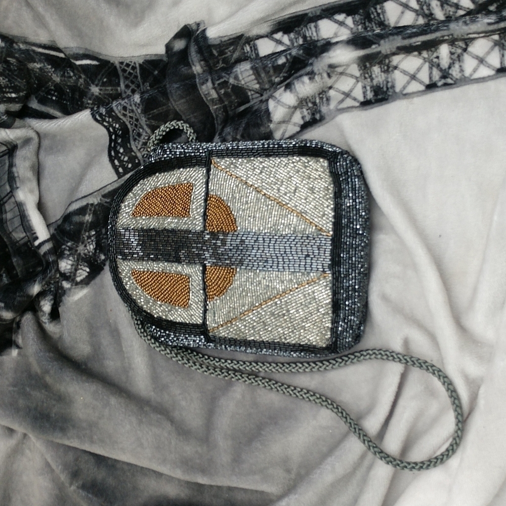 Genie beaded purse